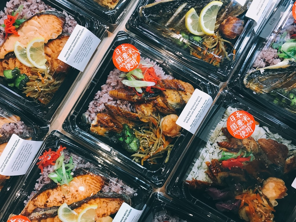 ▲便當因其快速方便的特質，成為上班族外食的第一選擇。（示意圖／翻攝自Unsplash）