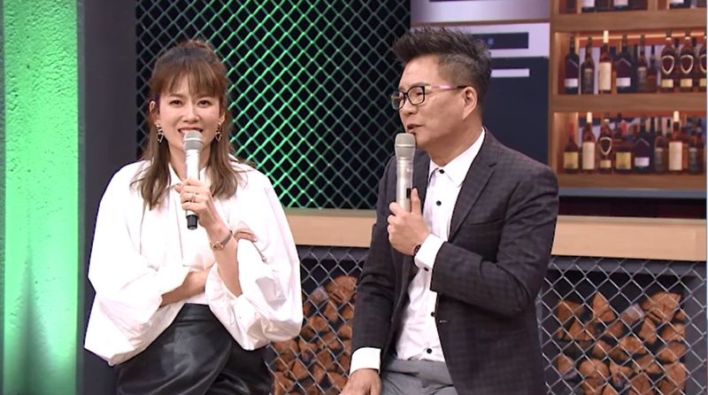 ▲Melody(左)內出血暈倒經歷瀕死,險跟白光走。(圖/TVBS提供)