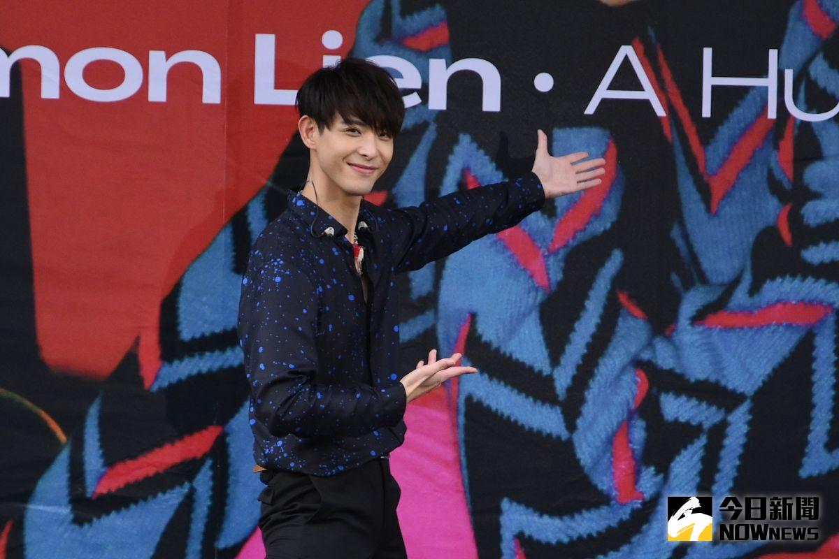 ▲晨翔發行迷你專輯《百分百》，在台北舉辦簽唱會。（圖／記者林柏年攝 ,2020.12.06）