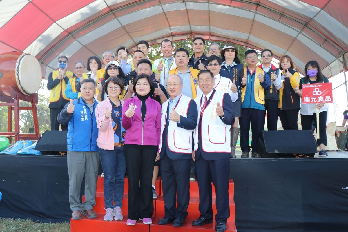 ▲雲林家扶在虎尾農博公園舉辦歲末冬暖園遊會。（圖／記者洪佳伶攝，2020.12.06）