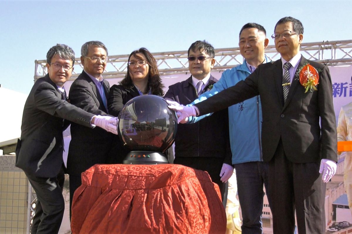 ▲台電金門塔山電廠新設第九、十號發電機今啟用。(圖/記者蔡若喬攝)