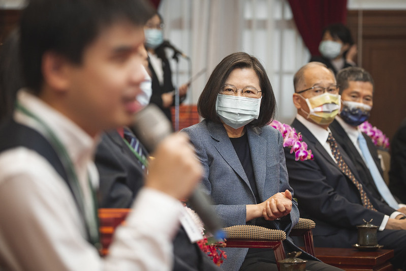 ▲總統蔡英文7日接見視障音樂大賽得獎人時表示，會努力消除文化參與的落差，支持優秀的音樂人才。（圖／總統府提供）