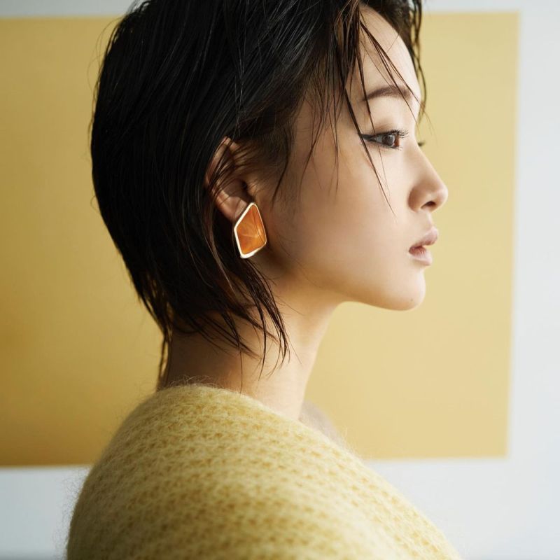 ▲剛力彩芽為戲落髮,後多以短髮示人。(圖/ayame_goriki_official