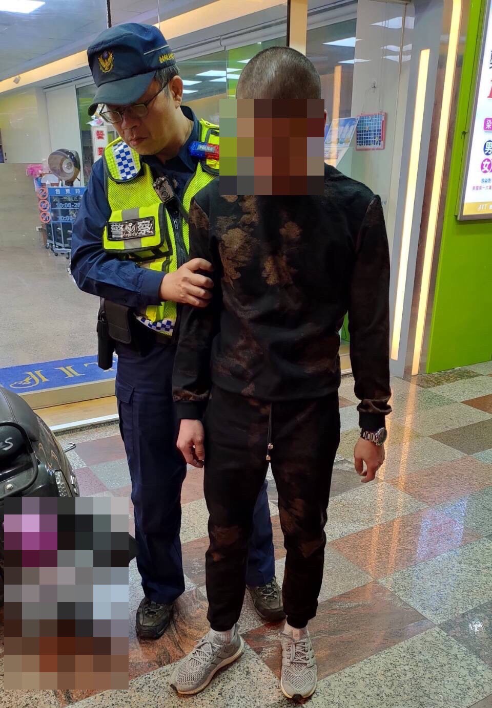 ▲何姓男子與其妻林女有感情糾紛，持槍對空鳴3槍後逃逸。（圖／記者陳聖璋翻攝）