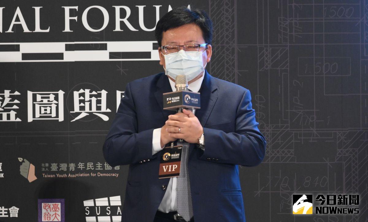 ▲513大停電，總統府副秘書長李俊俋在臉書說明，昨天狀況如延長線故障的保護機制，並非是缺電。（圖／NOWnews）