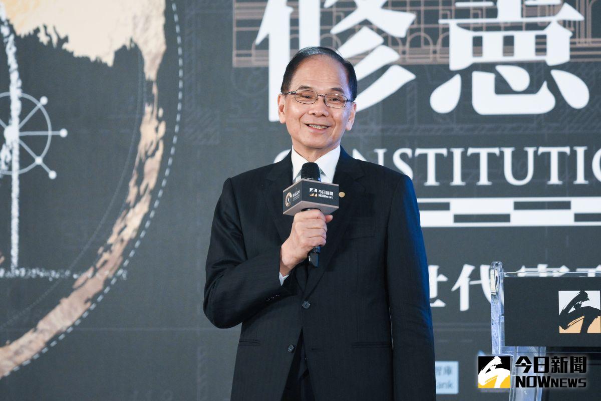 ▲立法院長游錫堃今（10）日出席《NOWnews今日新聞》修憲論壇，他致詞時說，如果18歲公民權、降低修憲門檻這兩案能通過，這次的修憲就有60分。（圖／NOWnews攝影中心）