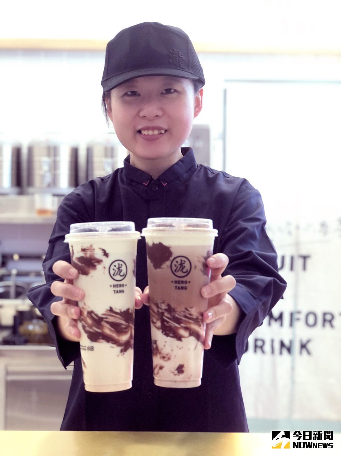 ▲手搖飲市場競爭激烈，「黑泷堂」業者不斷創新飲品，新推「厚．好巧」兼具視味覺享受。（圖／記者金武鳳攝，2020.12.11)