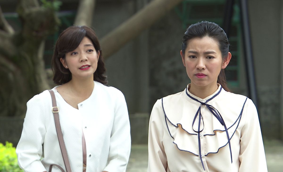 ▲林雨宣（左）對米可白酸言酸語。（圖 / 台視提供）