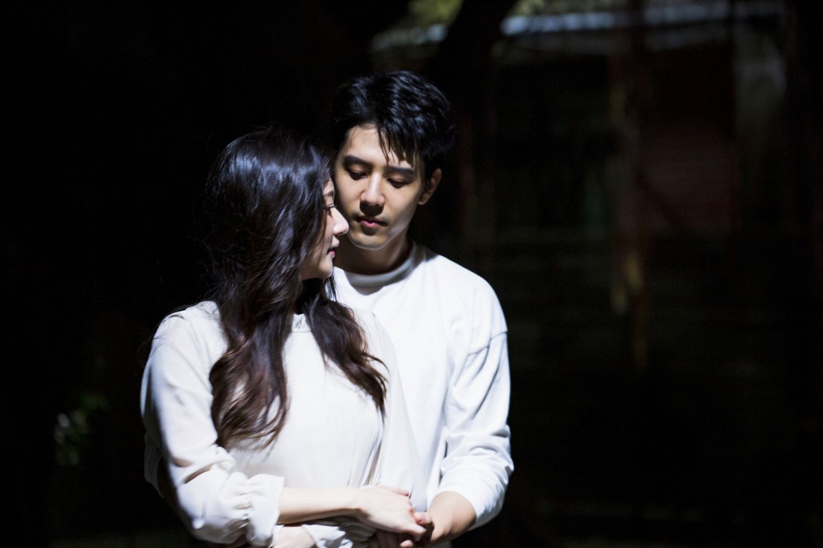 ▲胡宇威（右）陷入女友仍活著的幻想中。（圖 / 東森提供）