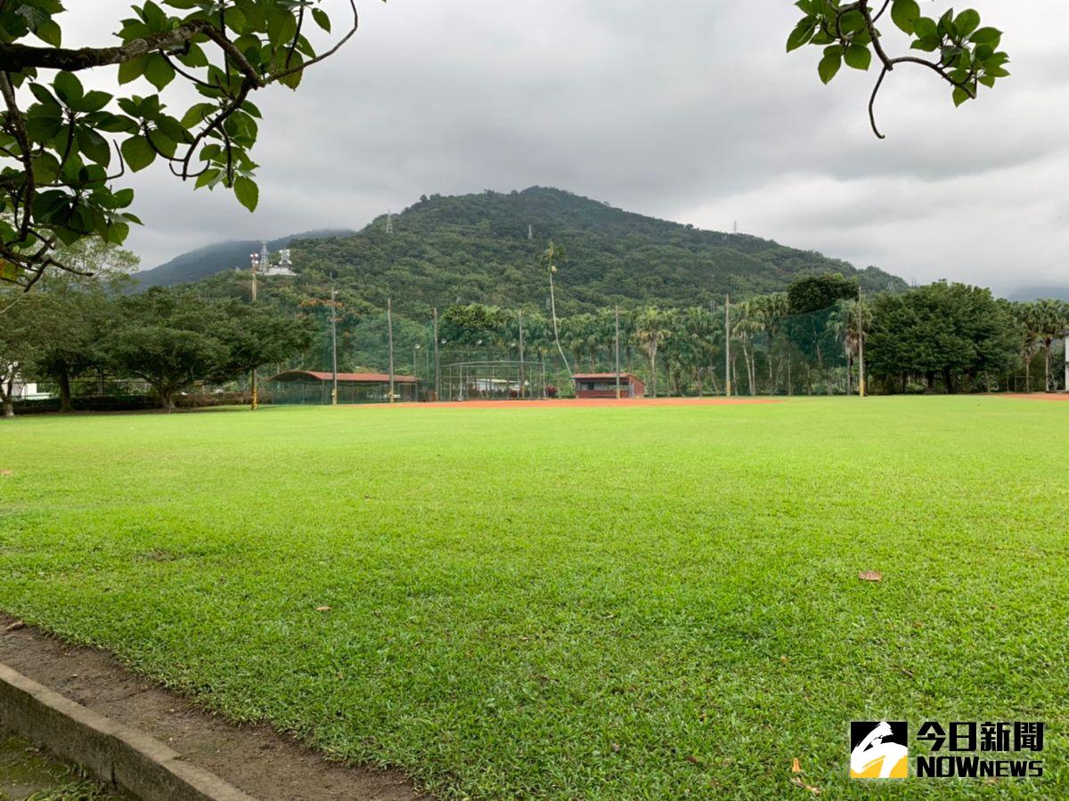▲花蓮光復災後復課了。圖為災前光復國小棒球場。（圖／吳政紘攝）