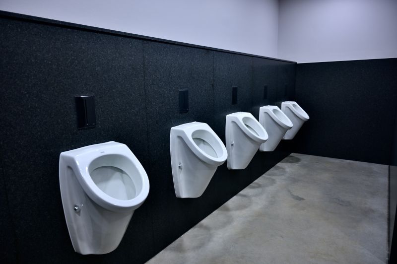 男生坐著尿尿更好?醫師曝光「3大好處」 網一試狂驚呼