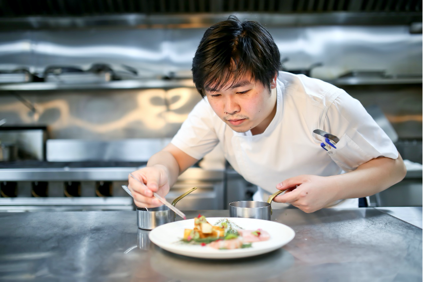 ▲台中福華飯店新開張覓舍餐廳，延攬來自紐約星級餐廳華裔主廚，端出無框架創意料理，風味顛覆味蕾。（圖／福華飯店提供） 