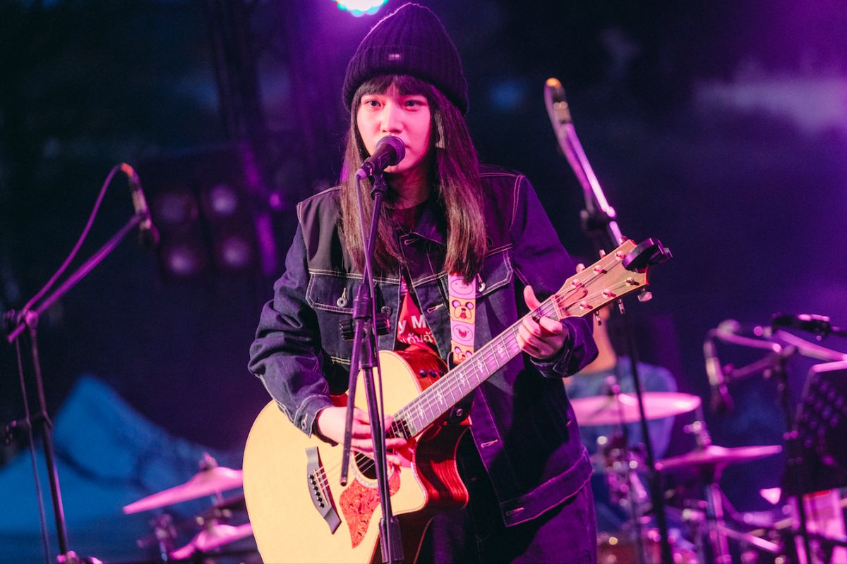 ▲持修現場丟出Pinky送給粉絲，還要求他們不要分給其他人。（圖／簡單生活節提供）