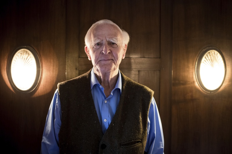 ▲電影「諜影行動」（Tinker Tailor Soldier Spy）同名原著作者、英國著名諜報小說家約翰．勒卡雷（John le Carre）昨天辭世，享壽89歲。（圖／美聯社／達志影像）