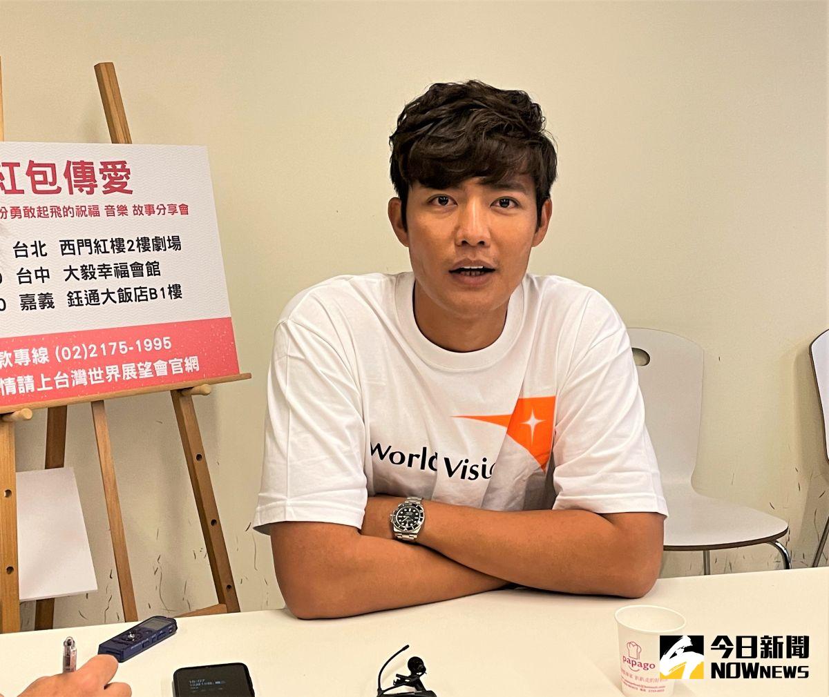 ▲前旅外球星、目前效力味全龍的左投王維中今(15)日出席世界展望會活動，談起中華職棒明年更換比賽用球。（圖／鍾東穎攝 ,2020.12.15）