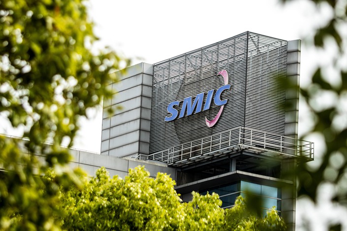 ▲中國晶圓代工廠中芯（SMIC）與艾司摩爾（ASML）12億美元的採購案，協議延長1年，預期今年的產能仍然處於吃緊。（圖／翻攝自CXTech）