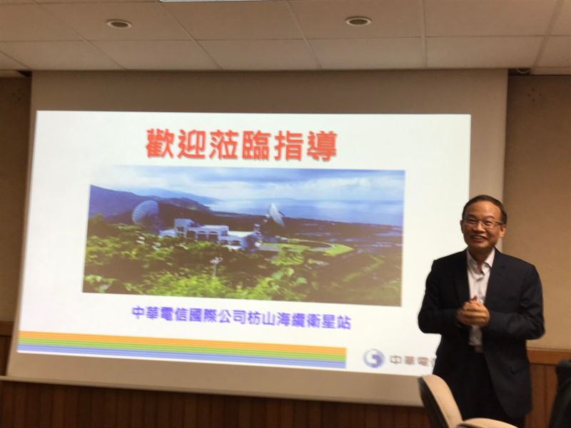 ▲中華電國際電信分公司副總陳錦洲指出,未來將規劃3年再架設2條海纜,預計投資金額近百億元。(圖/記者賴志昶攝)