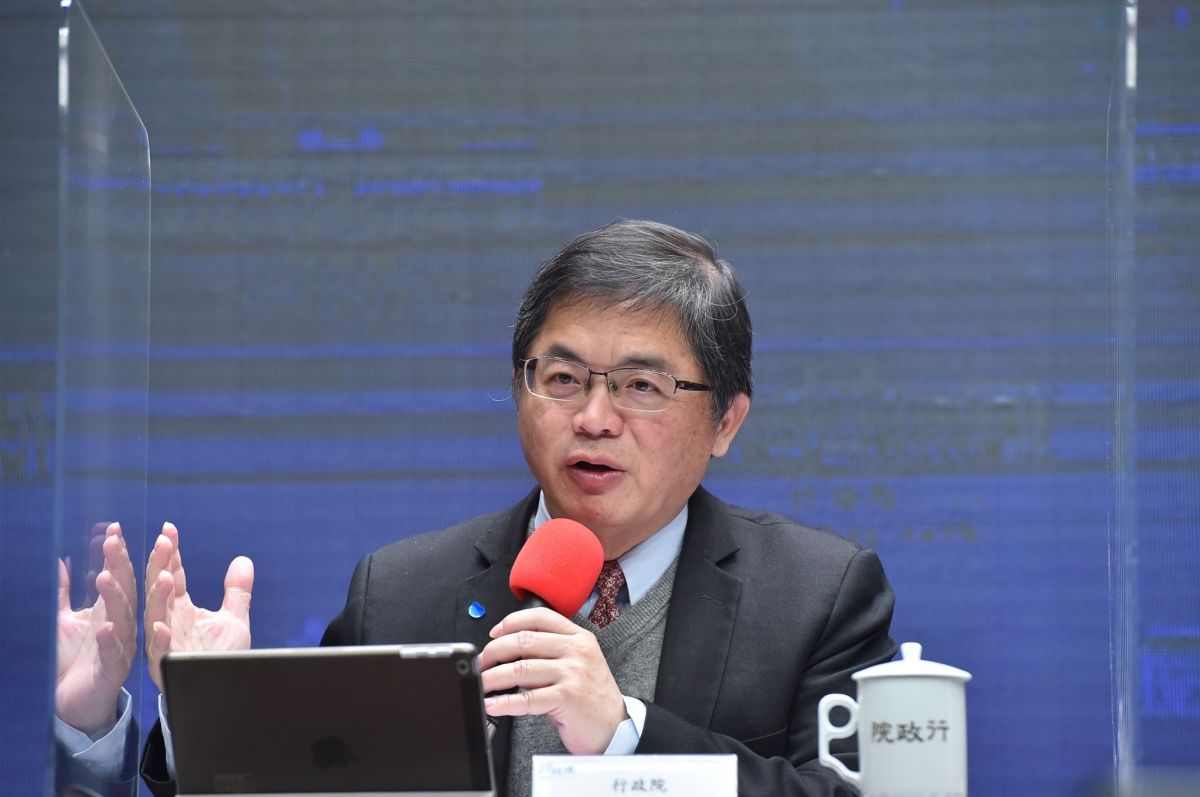 ▲台中市長盧秀燕向AIT表達反對萊豬進口，對此行政院秘書長李孟諺說，不應該用突襲方式，造成國際對台灣的不信任。（圖／行政院提供）