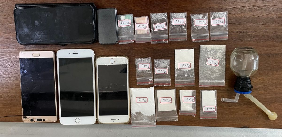 ▲嘉義縣朴子警分局越區辦案查獲之毒品與器具。(圖／朴子分局提供）