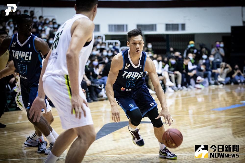 ▲「野獸」林志傑投進關鍵的逆轉三分彈，幫助富邦拿下P.League+史上第一勝。（圖／聯盟提供）