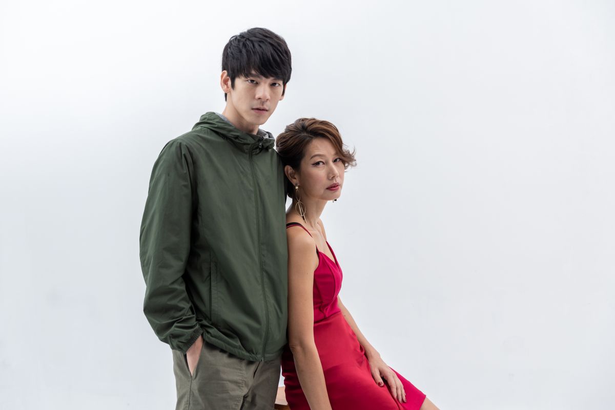 ▲林柏宏（左）為了撿屍丁寧，上上下搬15次。（圖／齊石）