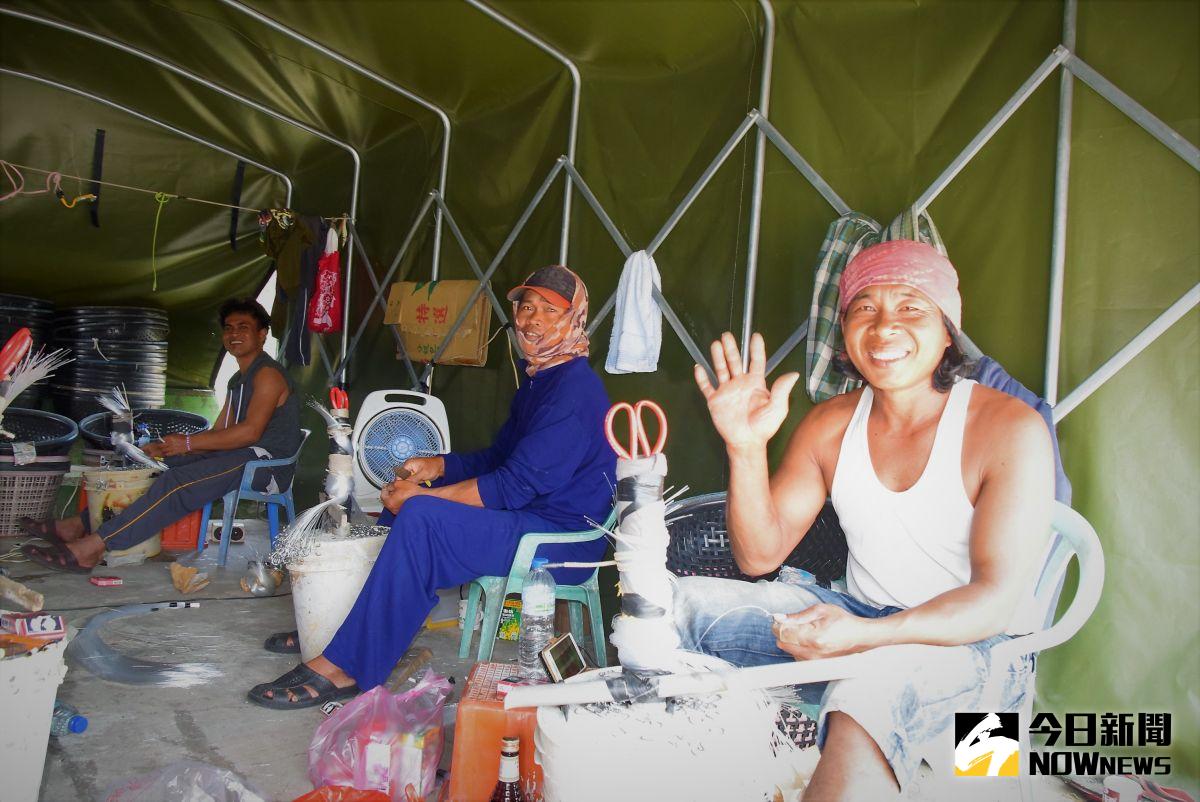 ▲澎湖縣政府要求所有移工在集中檢疫期滿後，均須繼續在臺灣本島完成7天自主健康管理，並經檢驗陰性後始能入境澎湖，縣府將補助核酸檢驗費及在台自主健康管理期間每日最高1千元住宿費。（圖／記者張塵攝，2020.12.20）