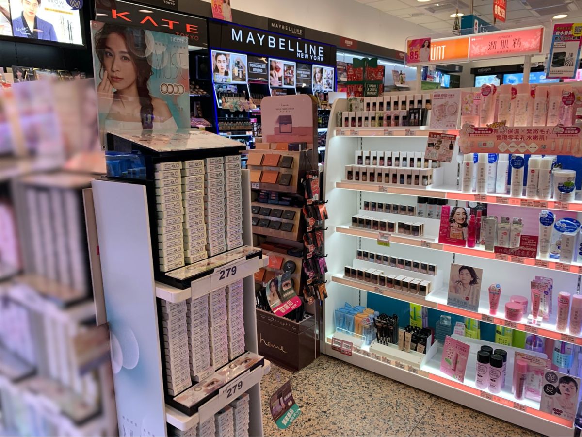 ▲屈臣氏隱形眼鏡專櫃（圖／資料照片）