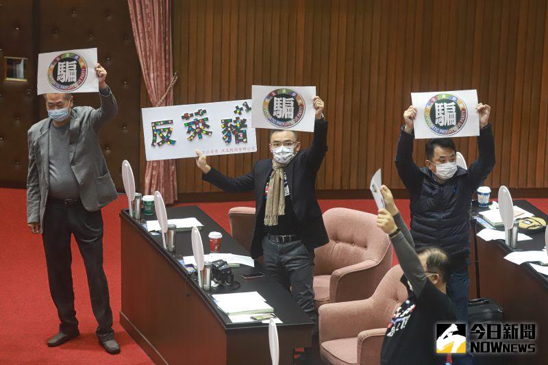 ▲去年萊豬行政命令在立院表決後通過,但根據民調顯示,多數民眾並不支持萊豬進口。(圖/記者葉政勳攝 , 2020.12.24)