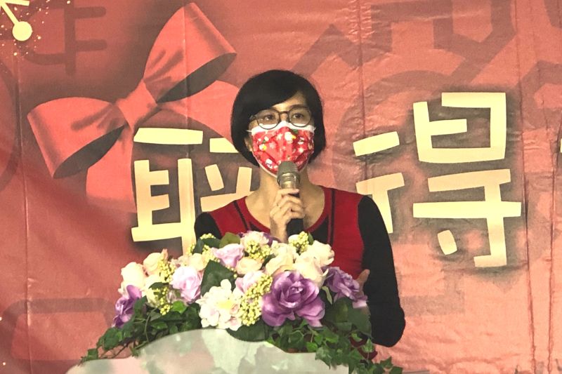 ▲高雄市政府勞工局訓練就業中心主任楊茹憶致詞。(圖/記者黃守作攝,2020.12.24)