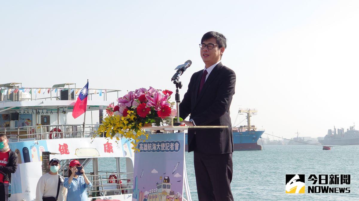 ▲高雄市長陳其邁表示要借重李懷仁的專長，來讓一卡通真的「一卡通」。（圖／記者鄭婷襄攝）