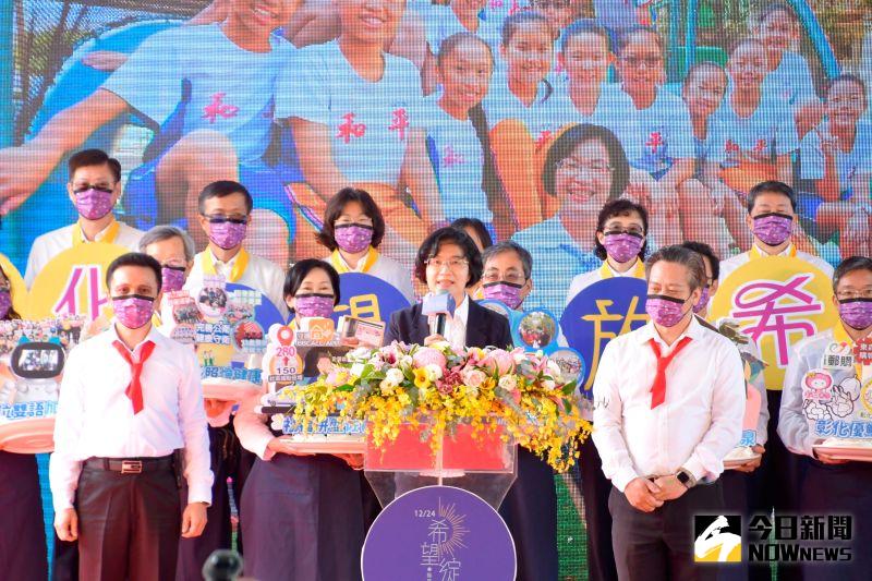▲彰化縣長王惠美就職2周年,王惠美精闢的向縣民報告,邁向新年度之際,將全力拼建設、拼經濟。(圖/記者陳雅芳攝,2020.12.