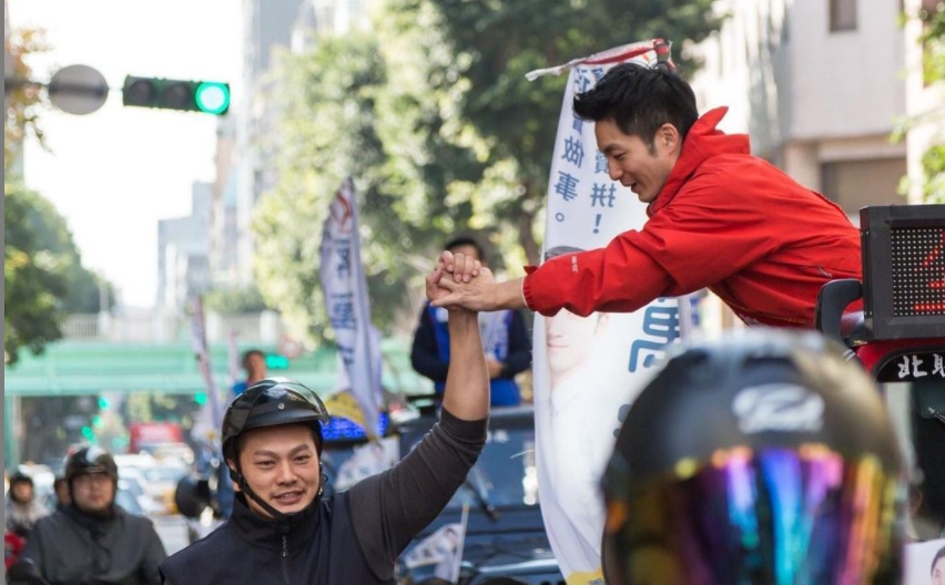 ▲國民黨立委蔣萬安是參選下屆台北市長的熱門人選，在一份親綠智庫做的民調上，他完勝任何一位可能的台北市長選戰潛在對手。（圖／翻攝蔣萬安Instagram。）