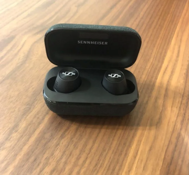 她遭酸沒用AirPods!一拿出網跪了