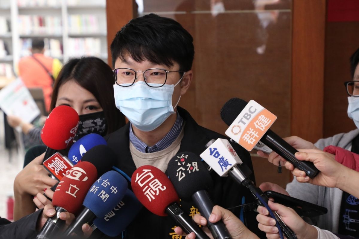 ▲台中市跨年及元旦有四場大型演唱會，新聞局長黃國瑋表示，台中跨年防疫已全面升級，並配合中央規定滾動調整，均實施實聯登記。(圖／柳榮俊攝2020.12.29)