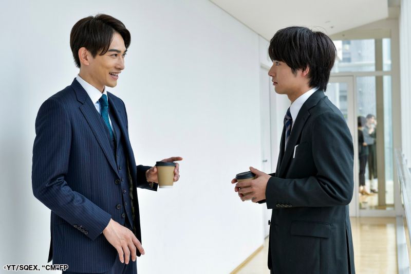 ▲▼町田啓太(上下圖左)在《30歲處男魔法師》、《今際之國的闖關者》表現亮眼。(圖/Netflix、LDH)