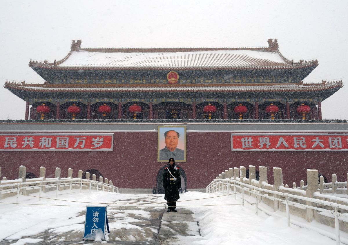 ▲中國12月30、31日將迎來強烈寒流，氣象局發布橙色預警，同時當局宣布調整限電令確保民生用電。（圖／美聯社／達志影像）