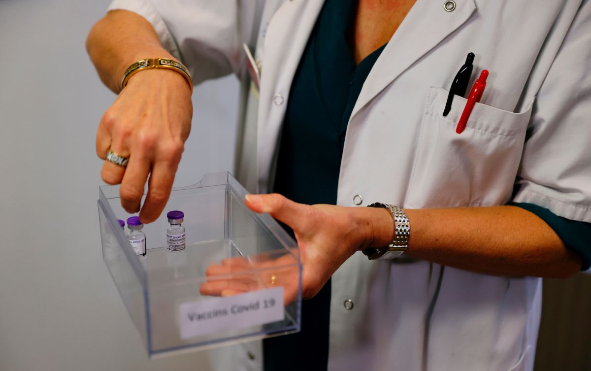 ▲輝瑞藥廠發布聲明，提出該疫苗在美國獲得批准以來的臨床數據佐證，顯示並無證據能直接指明其疫苗與該醫生的死亡有關。（圖／美聯社／達志影像）