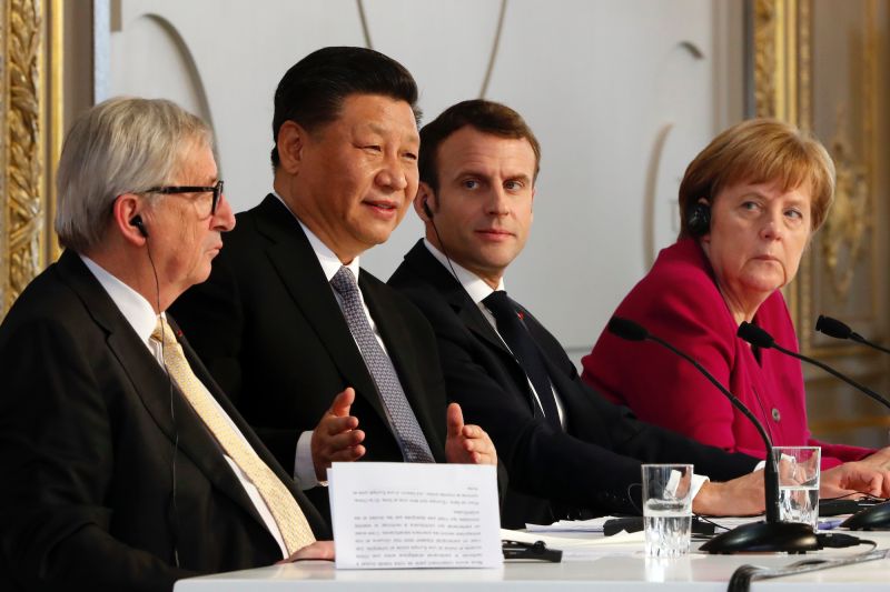 ▲《華爾街日報》指出，2019年中、法、德以及歐盟領導人一場會面上，可見中國對歐洲施壓，但德國態度謹慎、歐盟婉轉，只有法國直言「沒錯，你們是（系統性）敵人」。（圖／美聯社／達志影像）