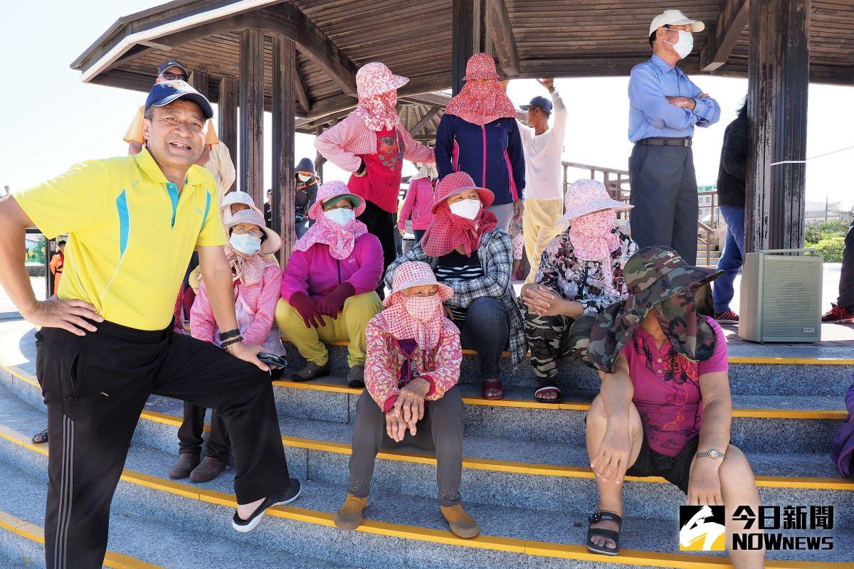 ▲澎湖湖西鄉長吳政杰推動一村一願景的專案，希望能帶動鄉內休閒旅遊及深度體驗的型態，讓地方傳統產業適度轉型，成為澎湖未來發展的基石。（圖／記者張塵攝，2020.12.30）