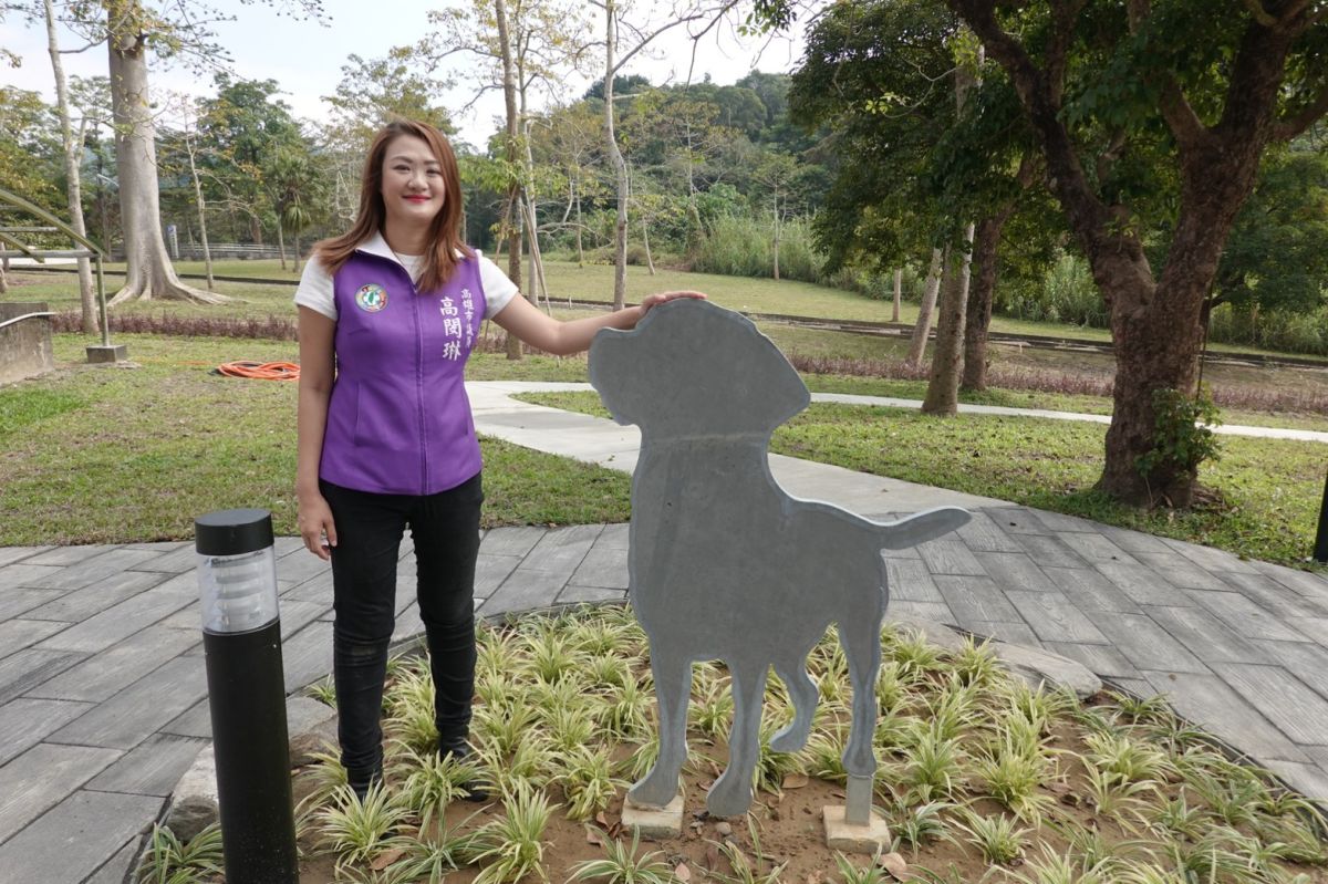 ▲罷琳二階送件，高雄市議員高閔琳表示，尊重不同民意。（圖／高閔琳服務處提供）