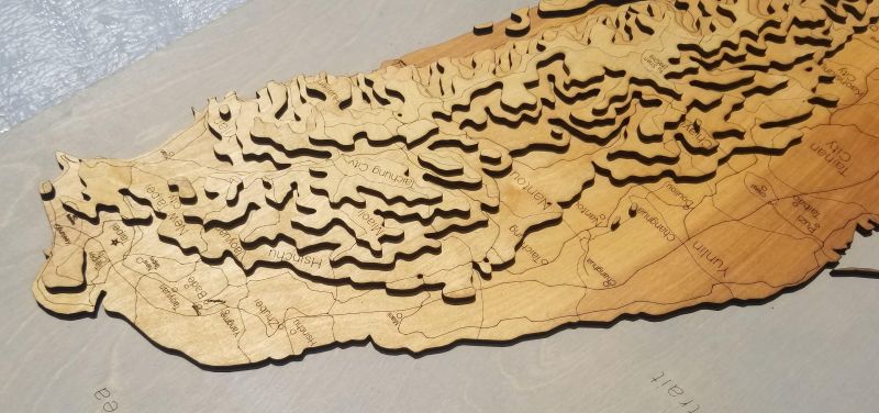 ▲「子午線地圖」希望可以透過在社群媒體上多分享作品,吸引到各國有興趣的買家和好友訂購。(圖/取自@u/kumarakk/Reddit)