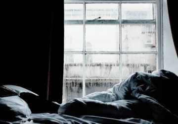 連續下雨衣服曬不乾！眾推爆1神物：買了沒晾過衣服、實測超省電
