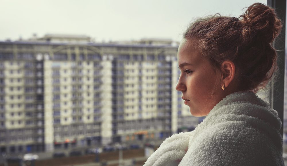  ▲許多女孩寧願粉飾自己男人漏洞百出的藉口，也不願面對對方已經移情別戀的事實。（圖／Shutterstock）