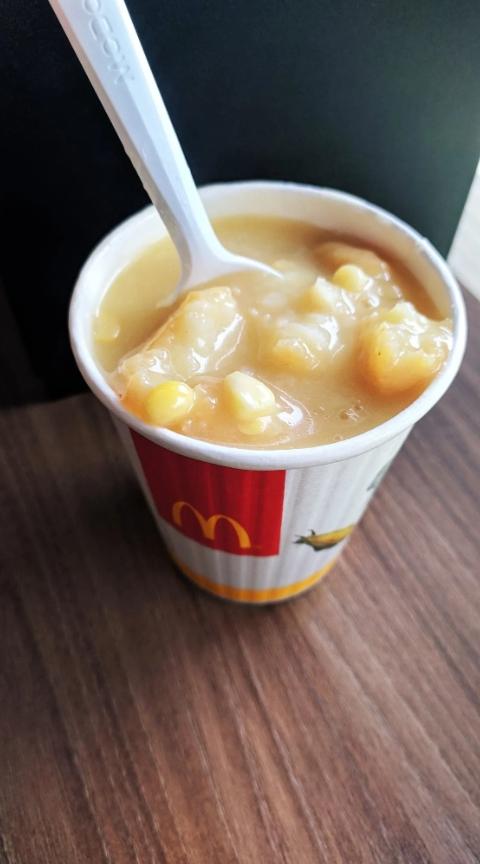 ▲麥當勞先前玉米濃湯是紙杯裝。(示意圖/NOWnews資料照 )