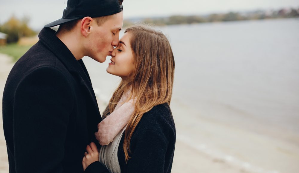  ▲現實生活裡的愛情，比起一朝一夕一拍即合，長久相處、磨合、爭吵、歡笑，更是讓彼此保溫、長久走下去的關鍵。（圖／Shutterstock）