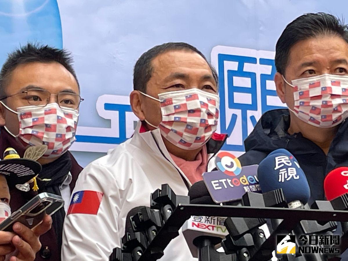 ▲新北市侯友宜強調，他會帶領公務人員依法辦事，請公務員戮力、勇於任事，「市長做你的後盾」。（圖／記者陳志仁攝，2021.01.01）