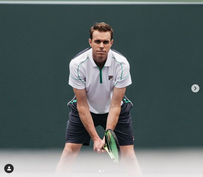 ▲美國網球重砲手Sam Querrey被驗出確診新冠肺炎卻包機逃離，遭ATP罰款，但大批網友不滿只罰2萬美金太少了。（圖／取自Sam Querrey Instagram）