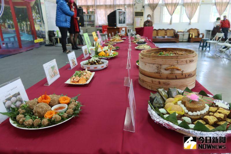 ▲卦山神廚賽以新住民團圓一家親為主題,透過異國料理廚藝競賽,做年菜說故事。(圖/記者陳雅芳攝,2021.01.03)