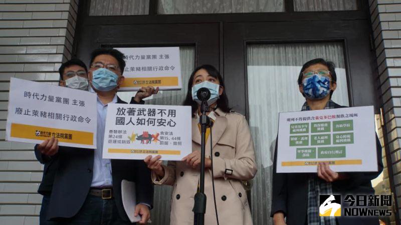 ▲時力第三屆黨主席選舉,三名現任立委王婉諭(中)、邱顯智、陳椒華(右)都表態參選。(資料照/記者呂炯昌攝)