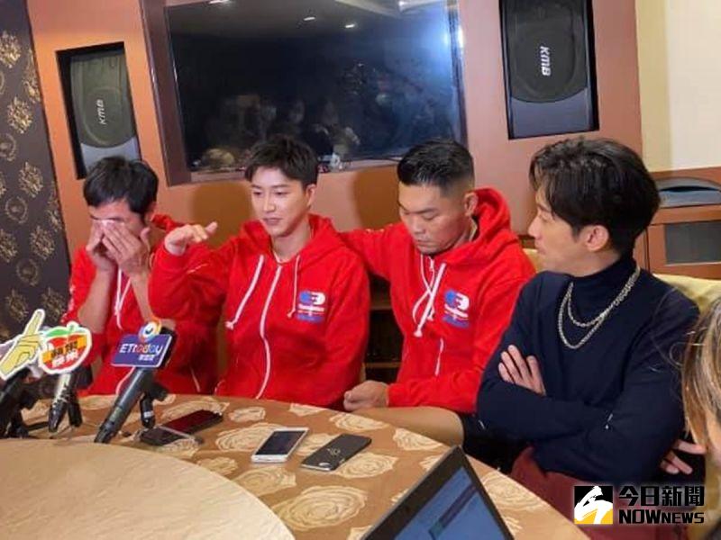 ▲姚元浩(左起)、江宏傑、李玖哲、陳漢典回憶比賽艱辛。(圖/記者羅凌筠攝)